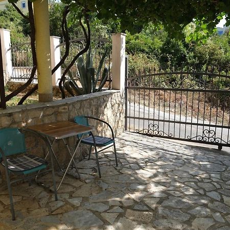 Apartments Jasmina Utjeha Dış mekan fotoğraf