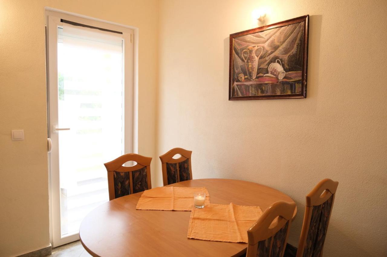 Apartments Jasmina Utjeha Dış mekan fotoğraf