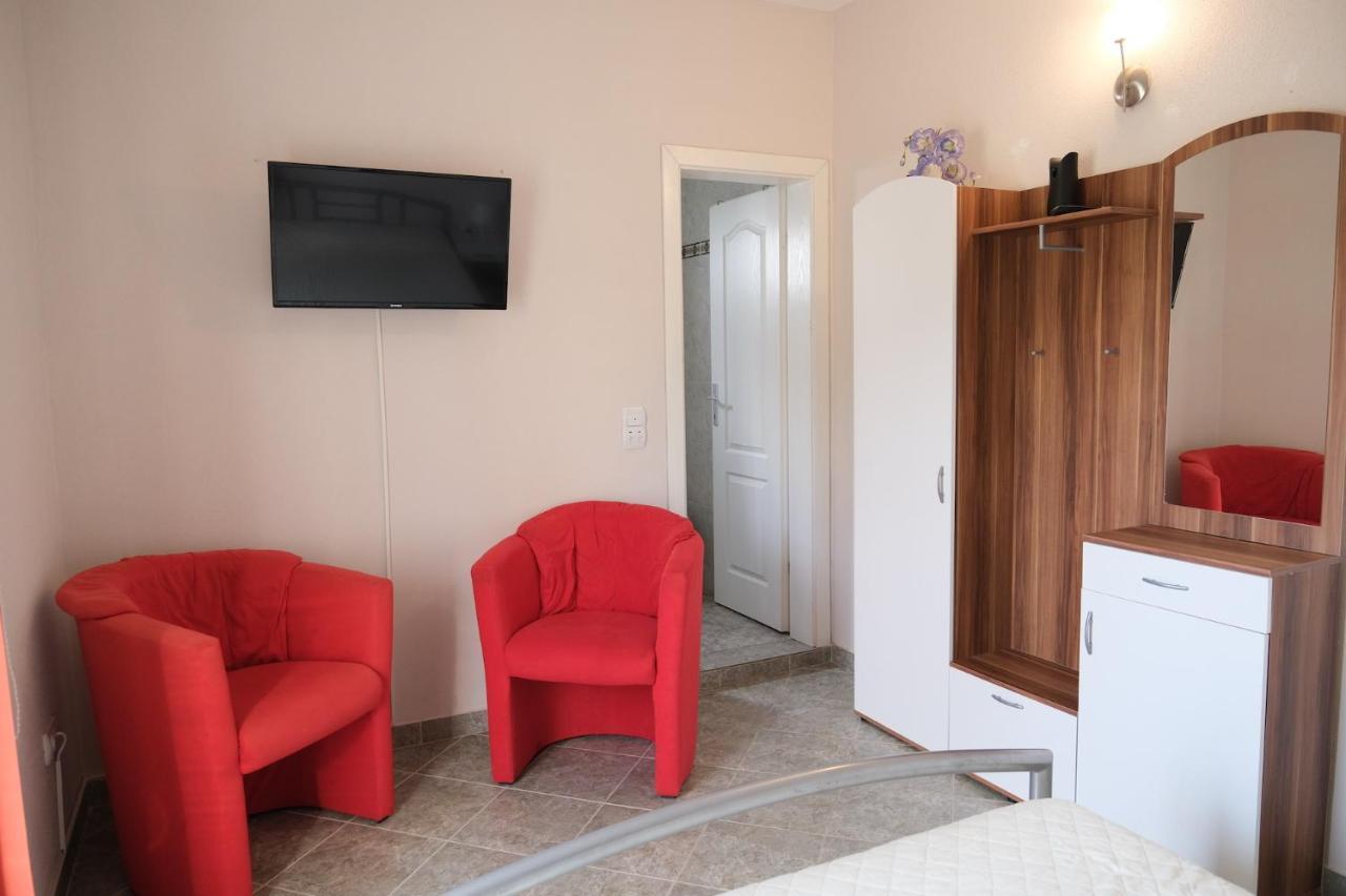 Apartments Jasmina Utjeha Dış mekan fotoğraf