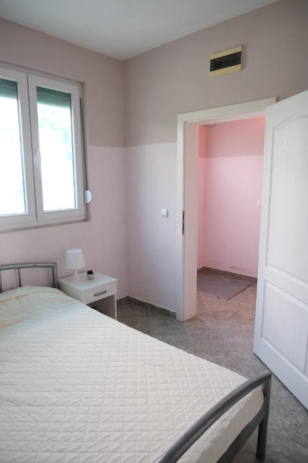 Apartments Jasmina Utjeha Dış mekan fotoğraf