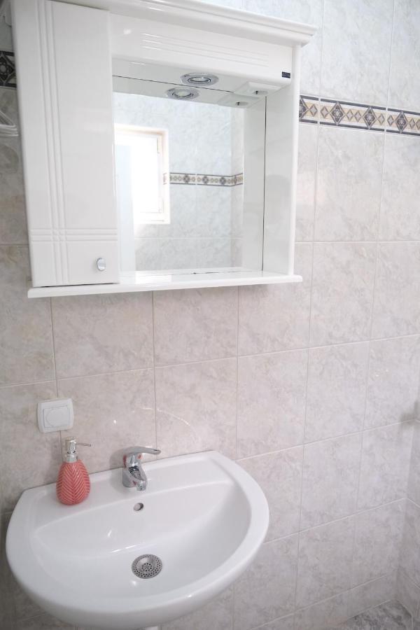 Apartments Jasmina Utjeha Dış mekan fotoğraf